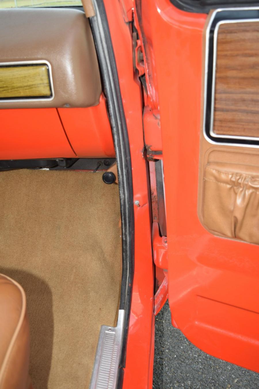 Детали интерьера Chevrolet C10 Cheyenne Super 1974 года  (фото 221 из 365)